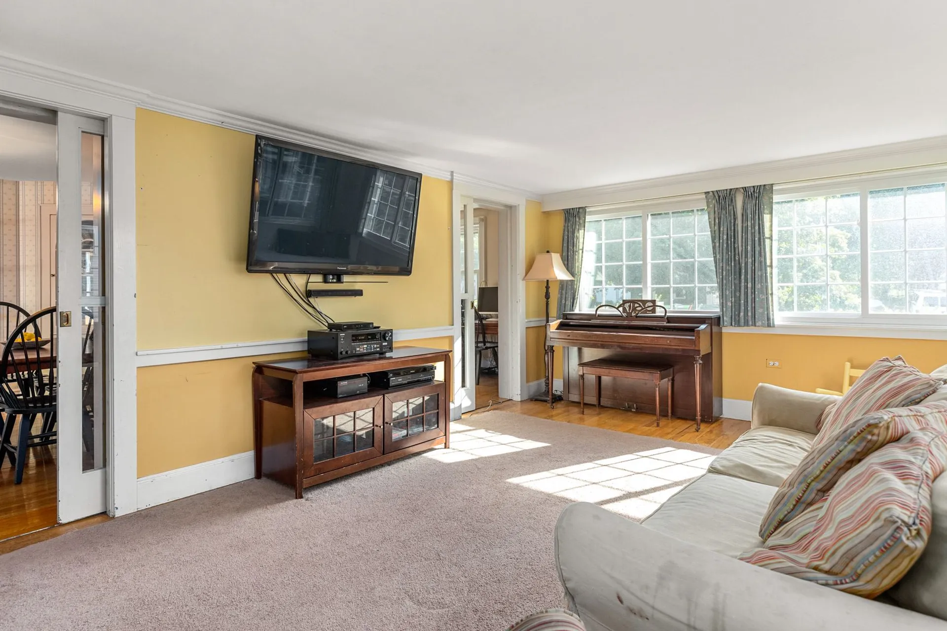 28 Towle Avenue Hampton NH 03842