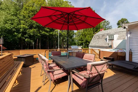 28 Towle Avenue Hampton NH 03842