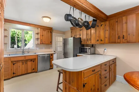 28 Towle Avenue Hampton NH 03842