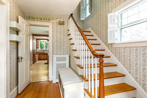 28 Towle Avenue Hampton NH 03842