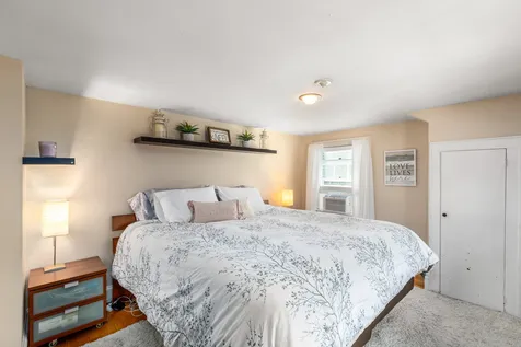 28 Towle Avenue Hampton NH 03842