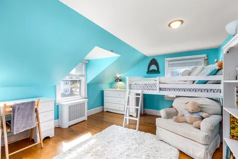 28 Towle Avenue Hampton NH 03842