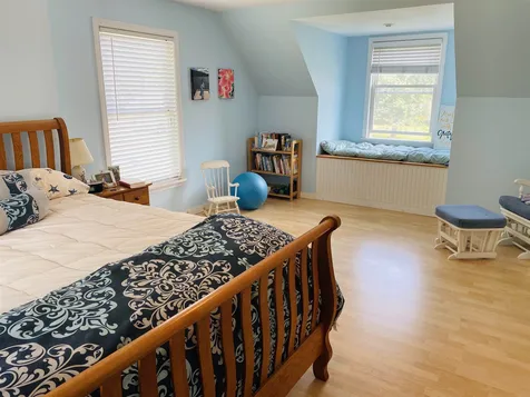 53 Moreland Avenue Brattleboro VT 05301