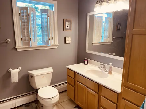 53 Moreland Avenue Brattleboro VT 05301