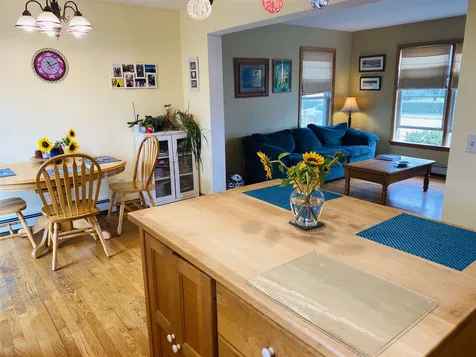 53 Moreland Avenue Brattleboro VT 05301