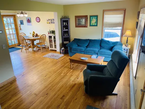 53 Moreland Avenue Brattleboro VT 05301