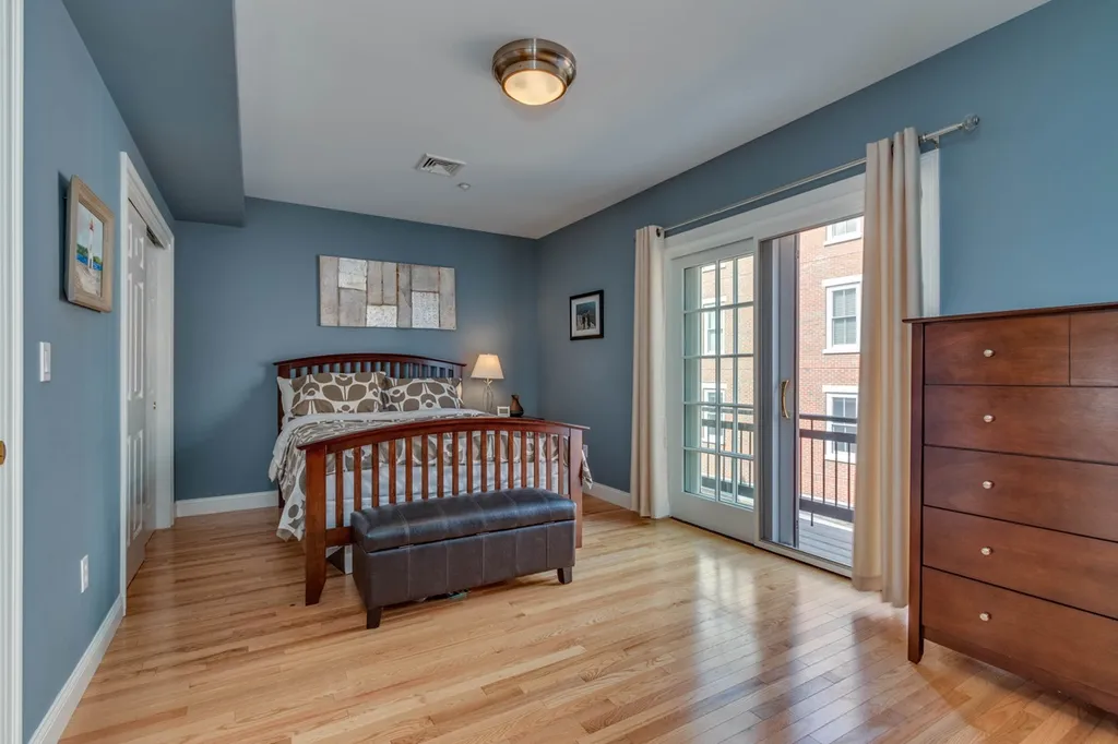 16 Porter Street Portsmouth NH 03801