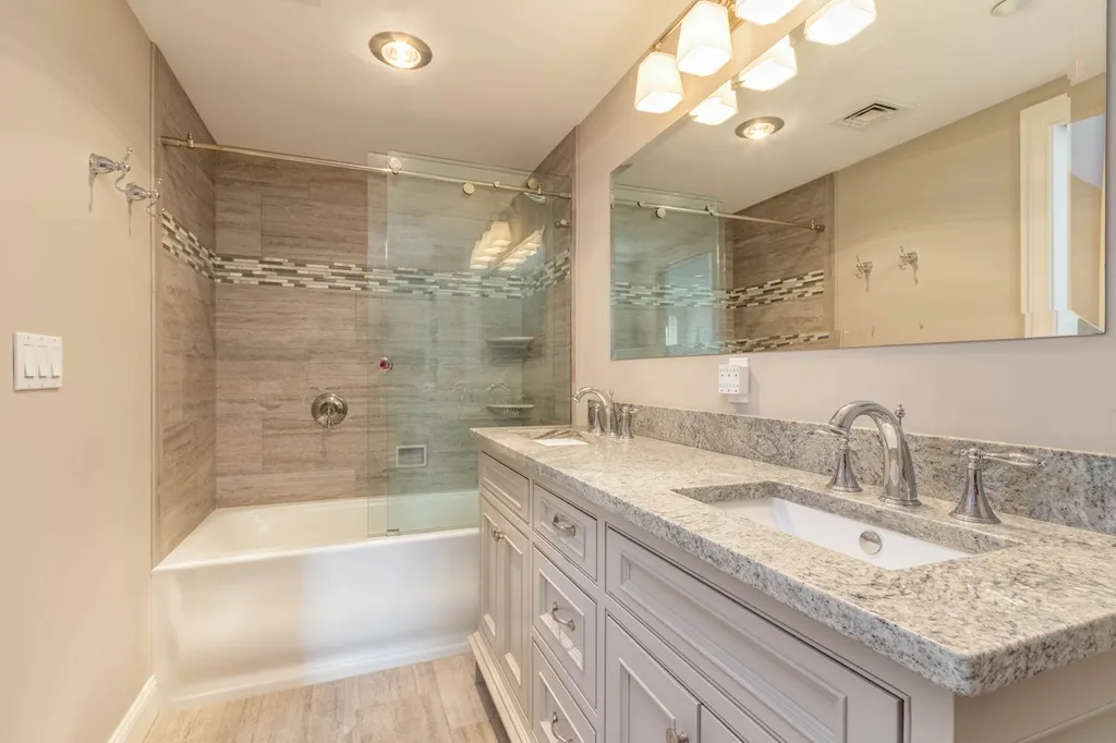 16 Porter Street Portsmouth NH 03801