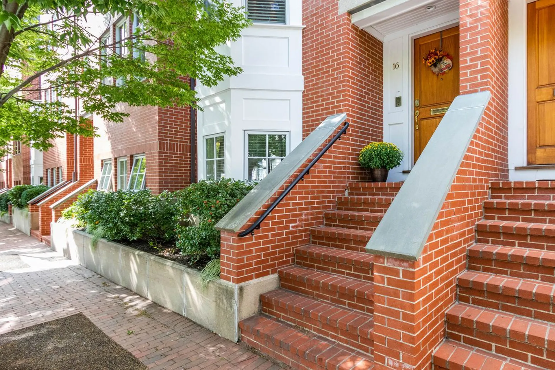 16 Porter Street Portsmouth NH 03801
