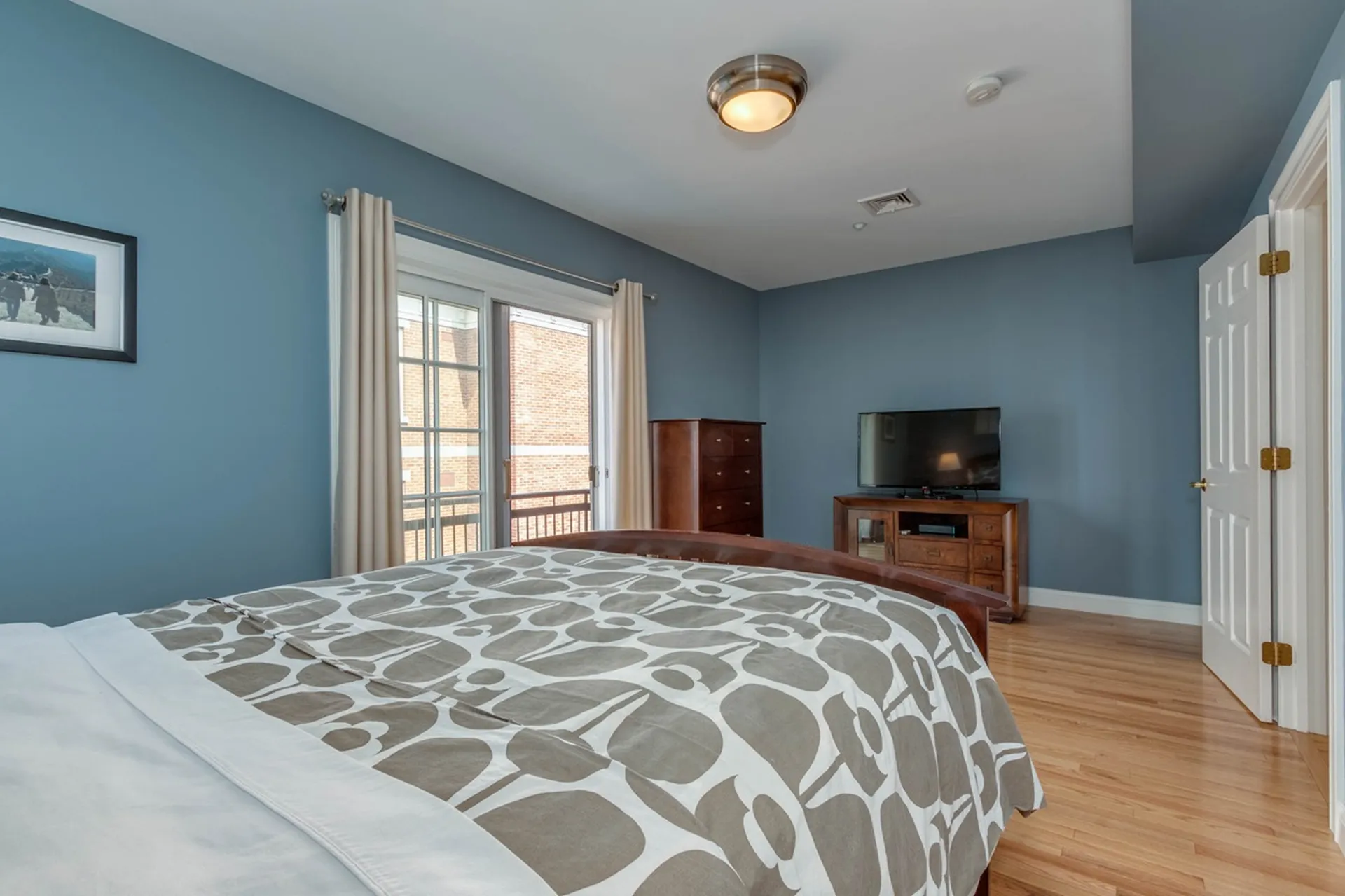 16 Porter Street Portsmouth NH 03801
