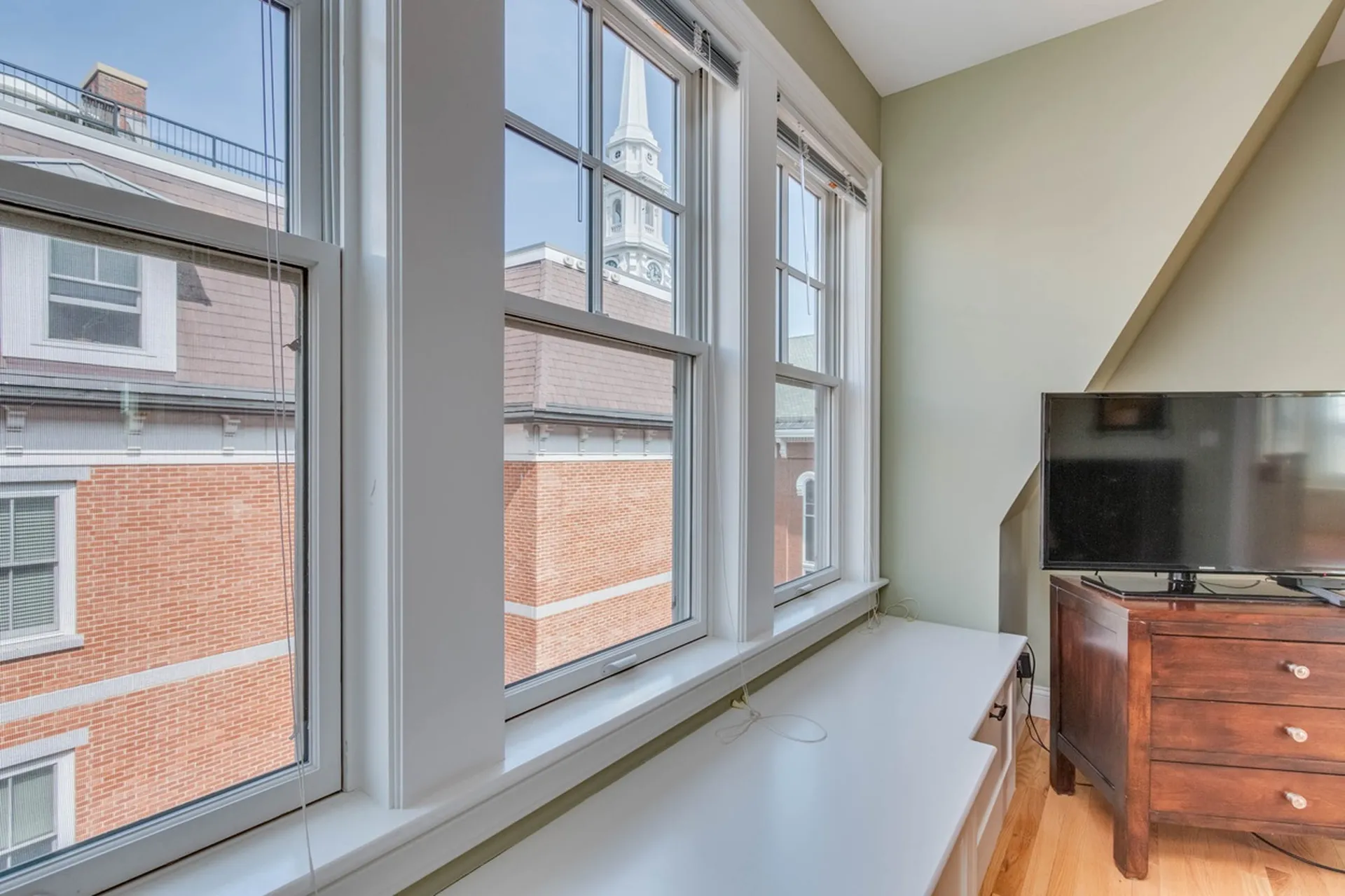 16 Porter Street Portsmouth NH 03801