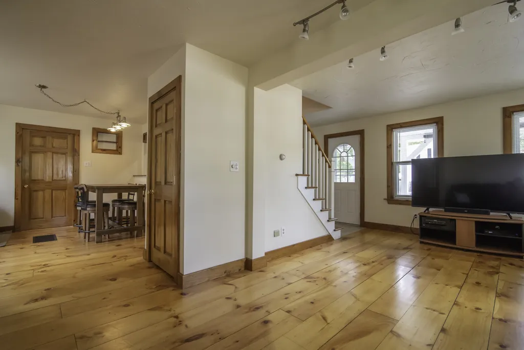 10 Gage Street Boscawen NH 03303