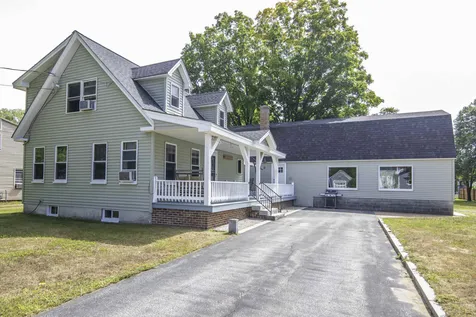 10 Gage Street Boscawen NH 03303