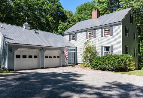 36 Stevens Drive Brentwood NH 03833