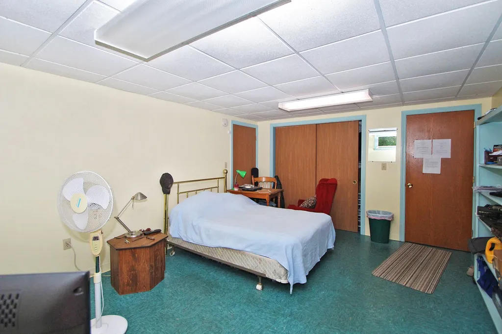 92 Packers Falls Road Durham NH 03824