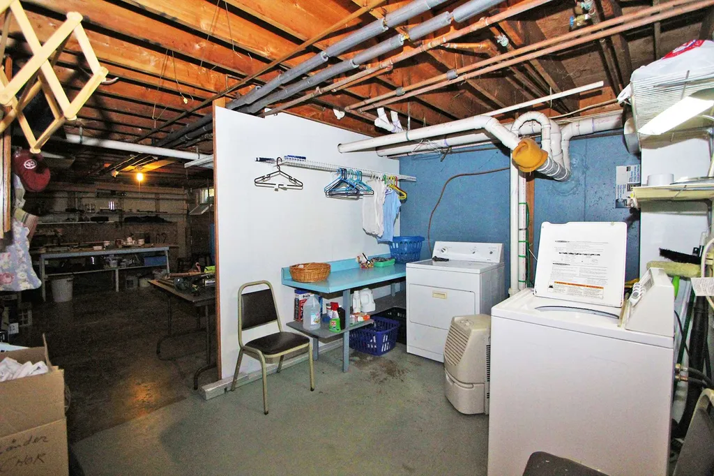 92 Packers Falls Road Durham NH 03824