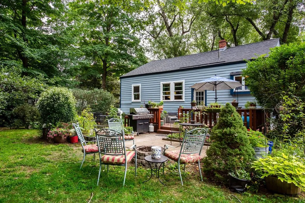 54 Swett Avenue Portsmouth NH 03903