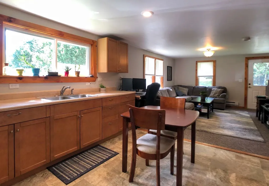 285 Hanover Center Road Hanover NH 03750