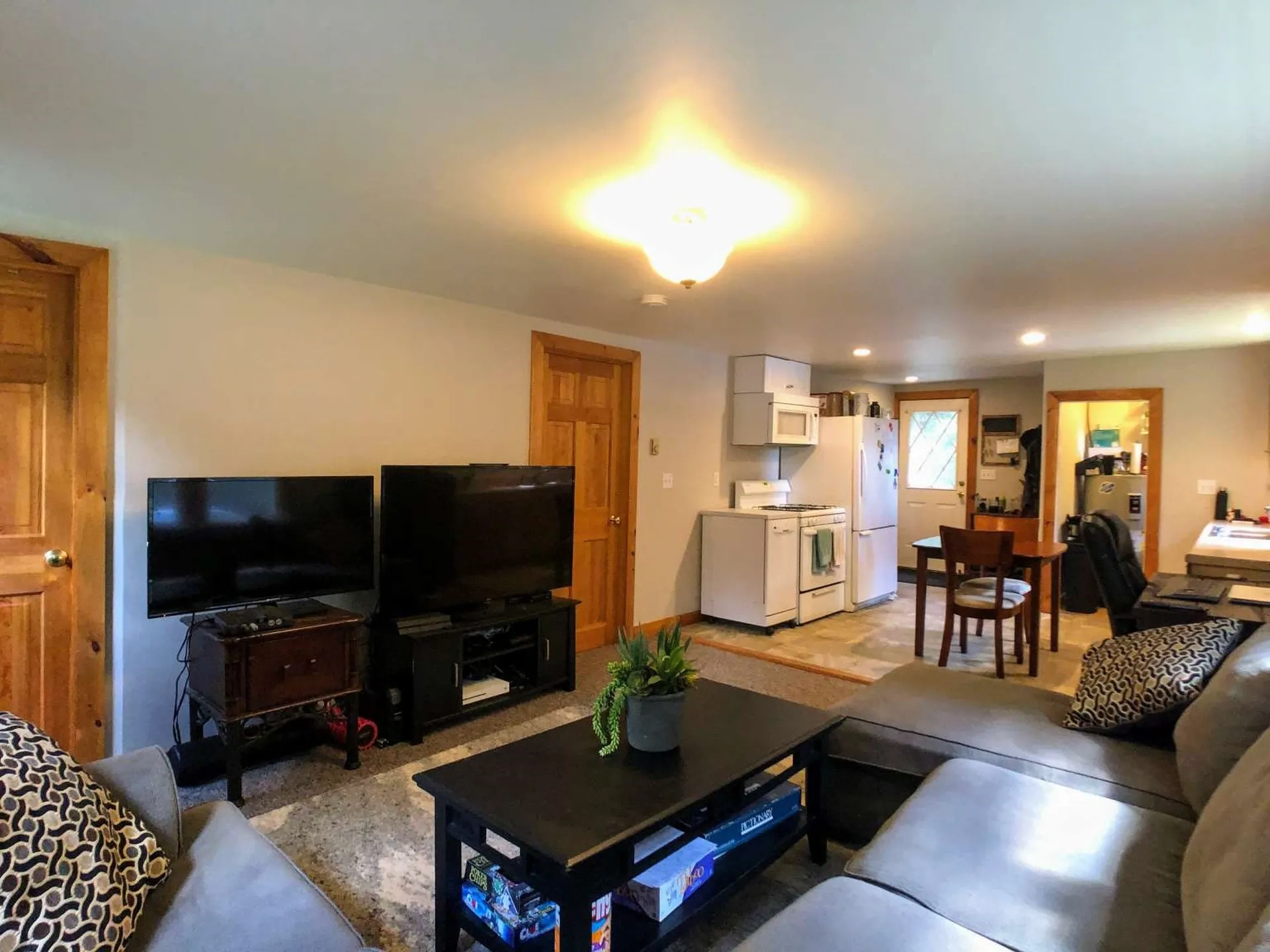 285 Hanover Center Road Hanover NH 03750