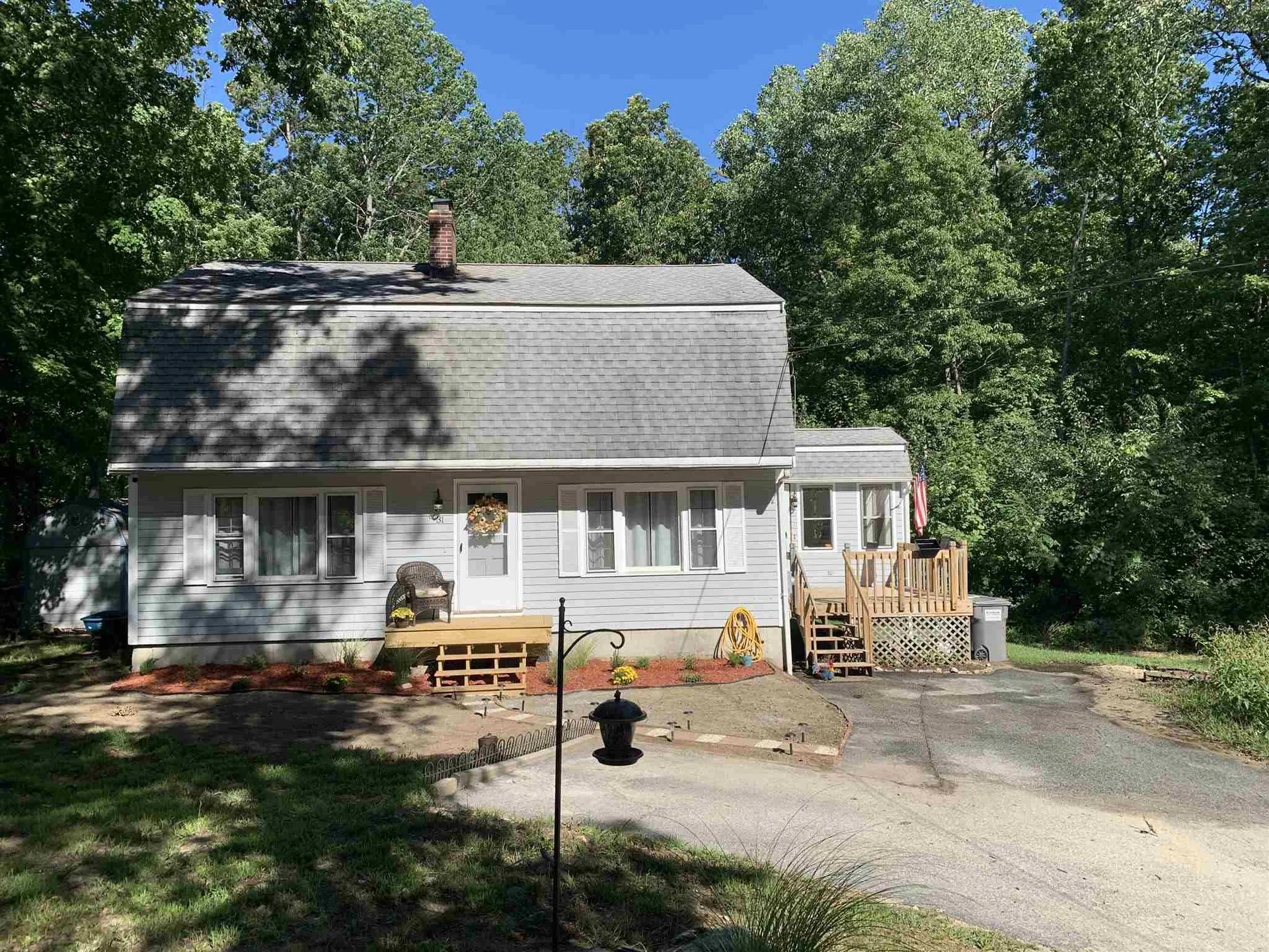 31 Old Blood Road Merrimack NH 03054
