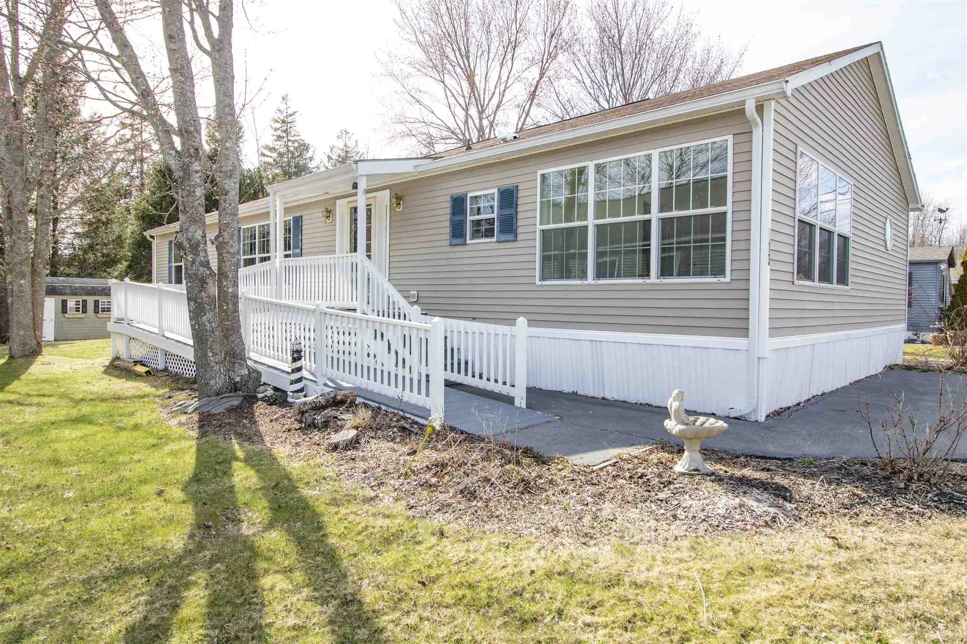 213 Mackerel Avenue Portsmouth NH 03801