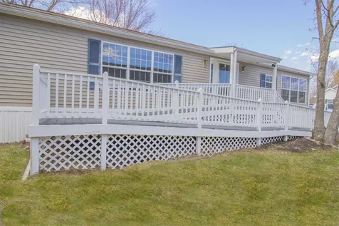 213 Mackerel Avenue Portsmouth NH 03801