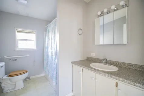 213 Mackerel Avenue Portsmouth NH 03801