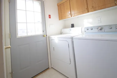 213 Mackerel Avenue Portsmouth NH 03801