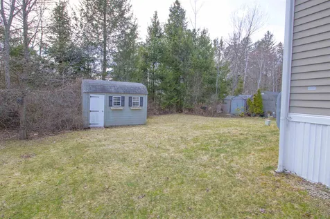 213 Mackerel Avenue Portsmouth NH 03801