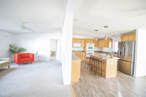 213 Mackerel Avenue Portsmouth NH 03801