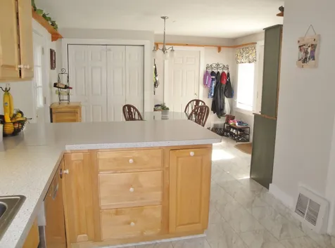 12 Hope Avenue Concord NH 03301