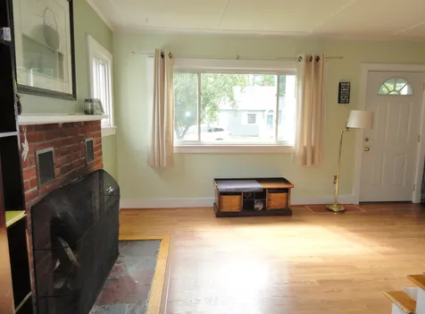 12 Hope Avenue Concord NH 03301