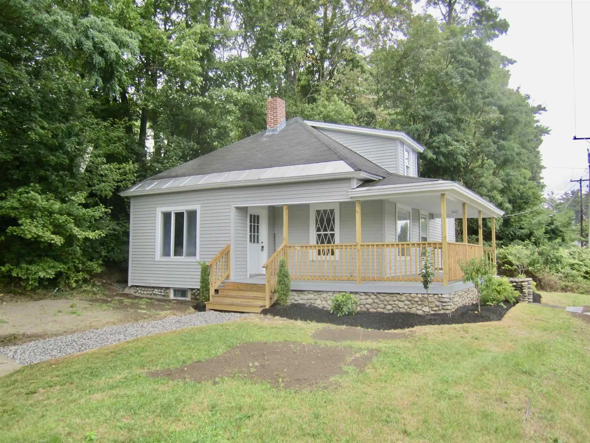 482 West River Road Hooksett NH 03106