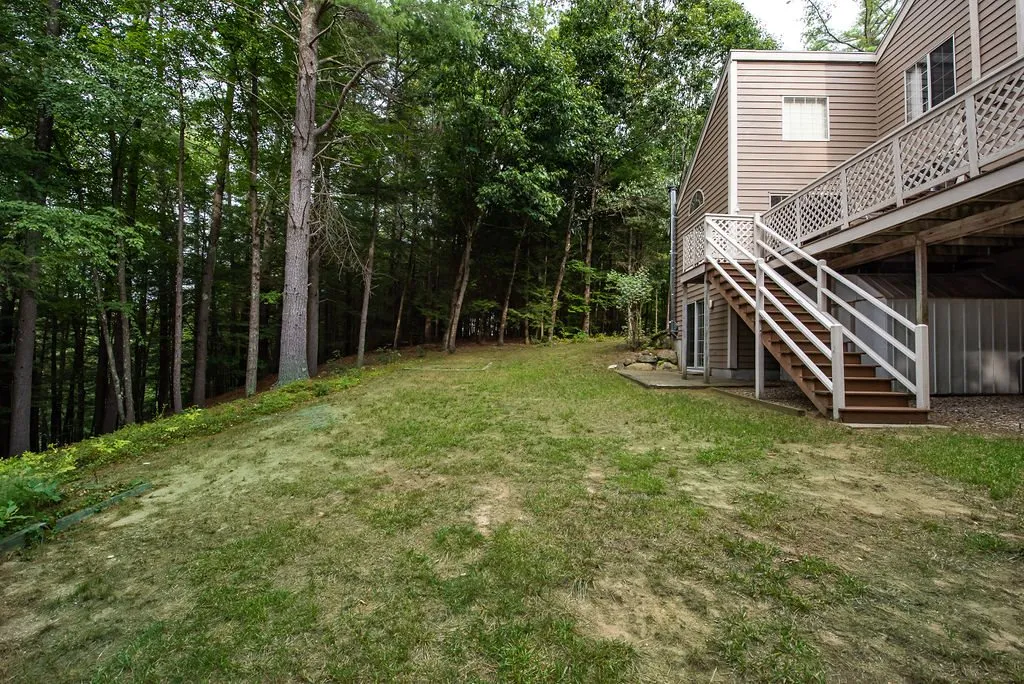 237 Pleasant Street Epping NH 03042