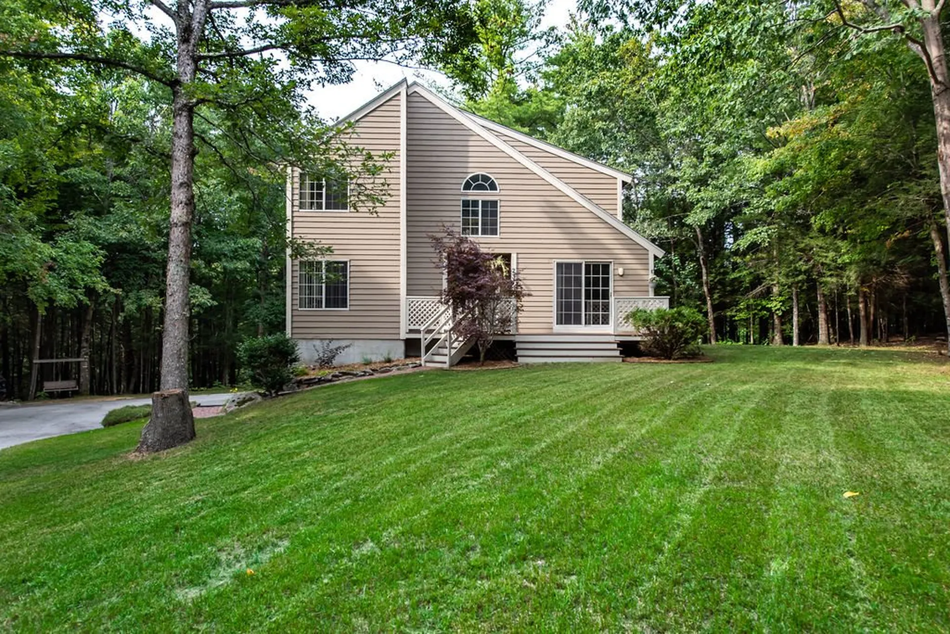 237 Pleasant Street Epping NH 03042