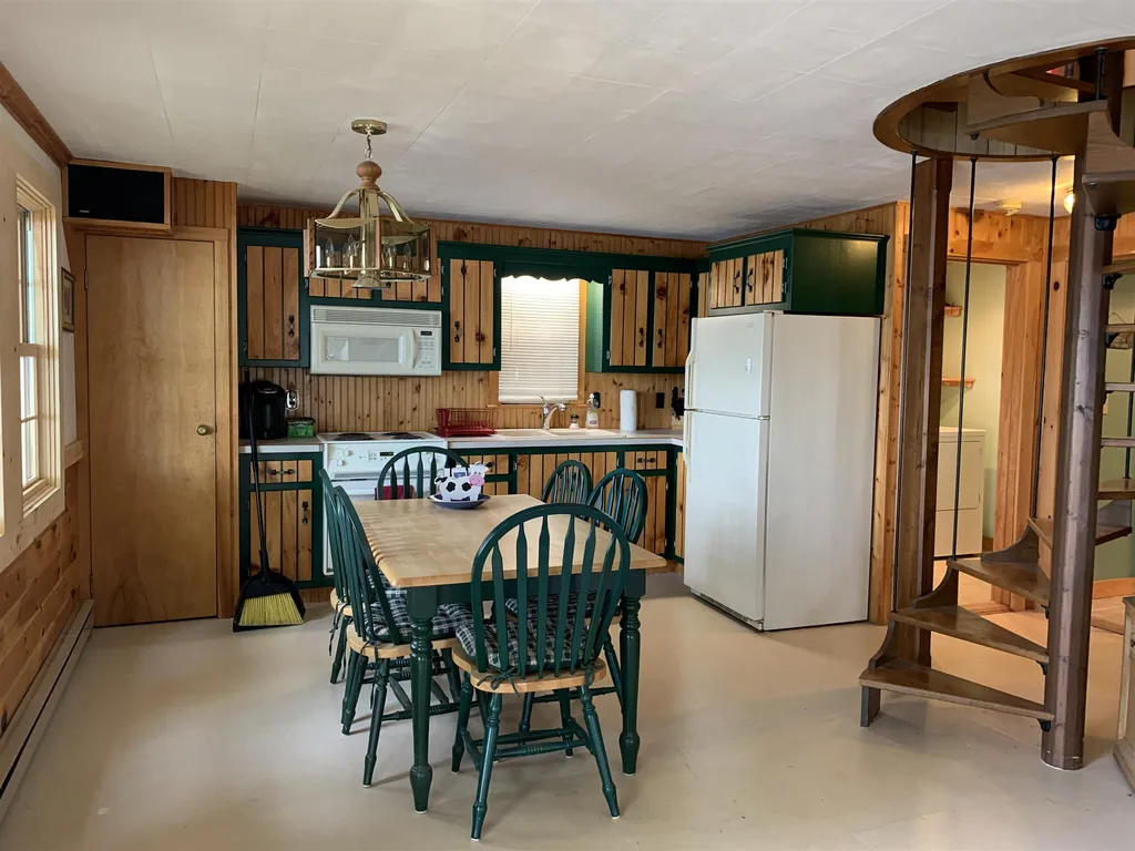 59 Cow Island Tuftonboro NH 03816