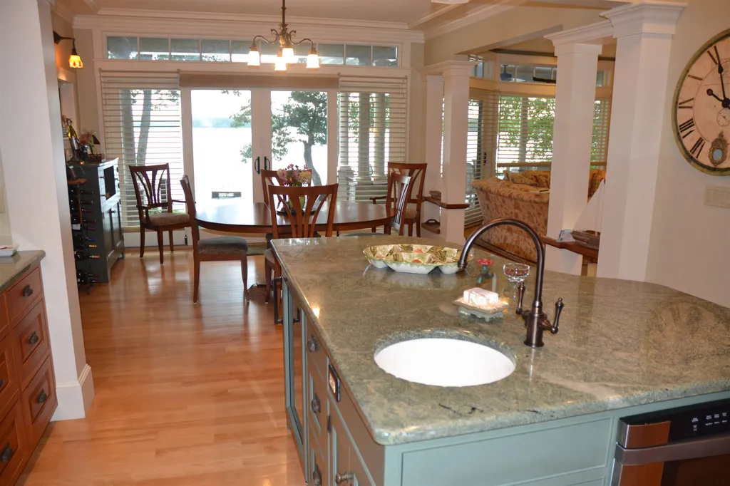 100 Bartlett Landing Road Moultonborough NH 03254