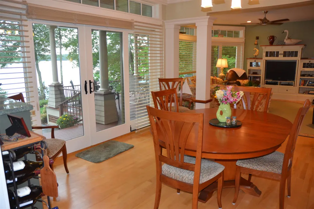 100 Bartlett Landing Road Moultonborough NH 03254