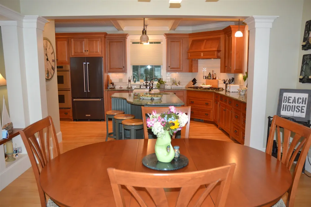 100 Bartlett Landing Road Moultonborough NH 03254
