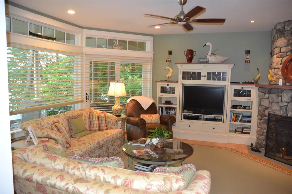 100 Bartlett Landing Road Moultonborough NH 03254