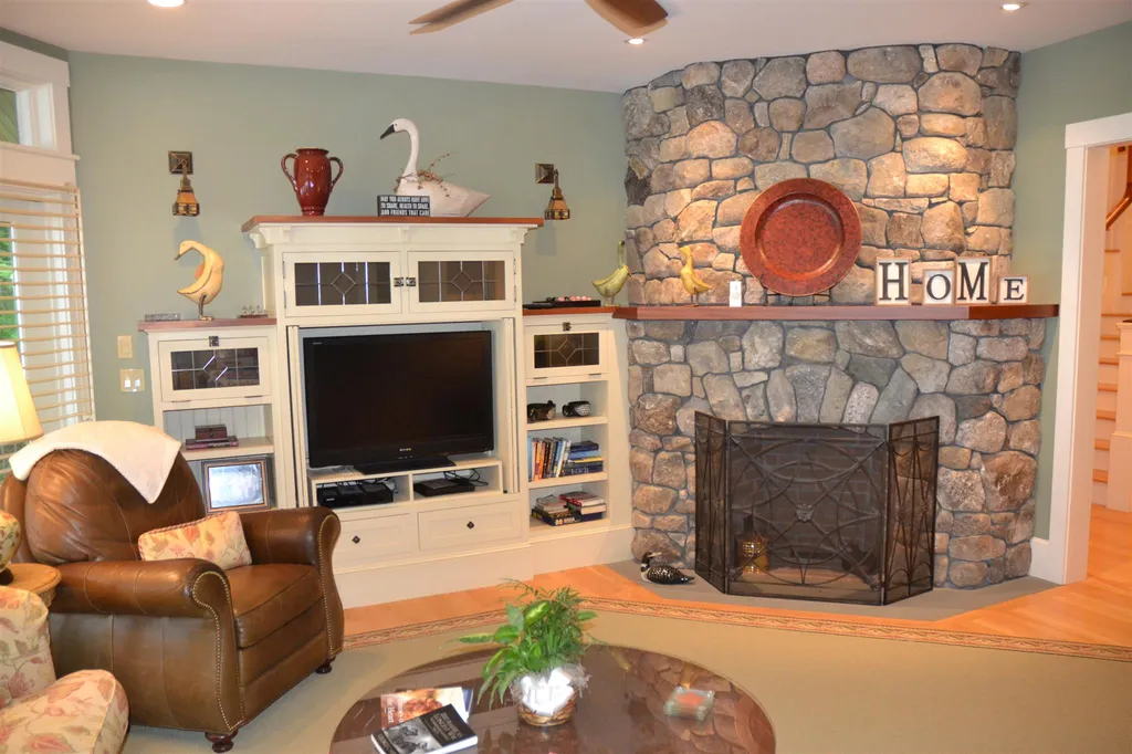 100 Bartlett Landing Road Moultonborough NH 03254
