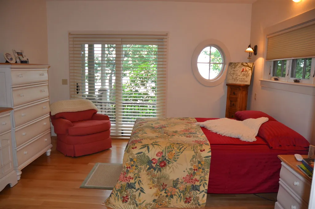 100 Bartlett Landing Road Moultonborough NH 03254