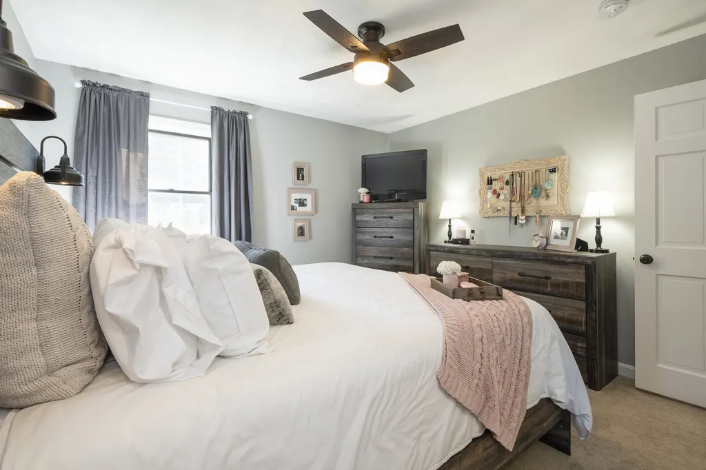 28 Peninsula Drive Epping NH 03042