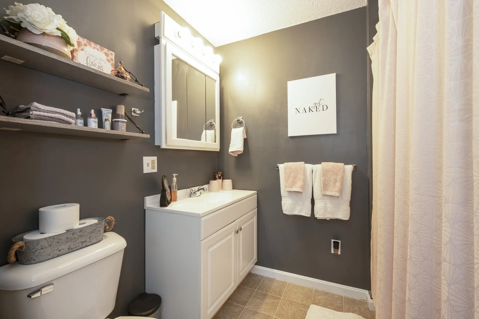 28 Peninsula Drive Epping NH 03042