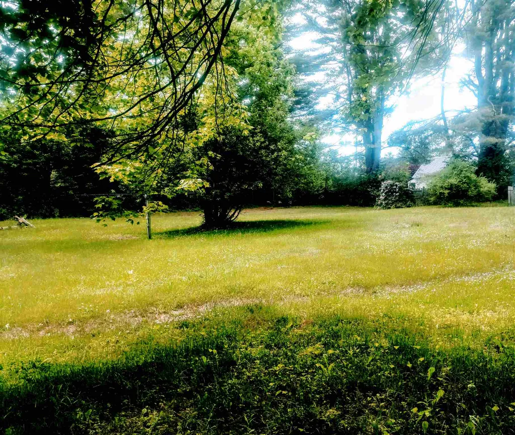 24 Silver Lake Road Tilton NH 03276