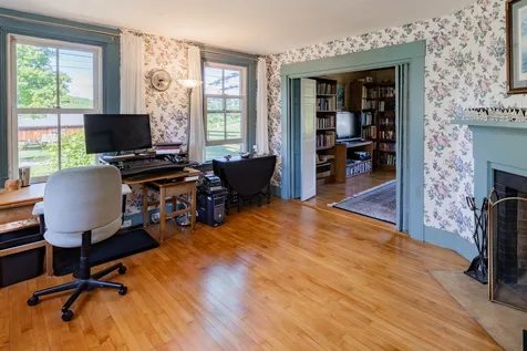 37 Loveland Road Norwich VT 05055
