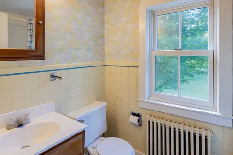 37 Loveland Road Norwich VT 05055