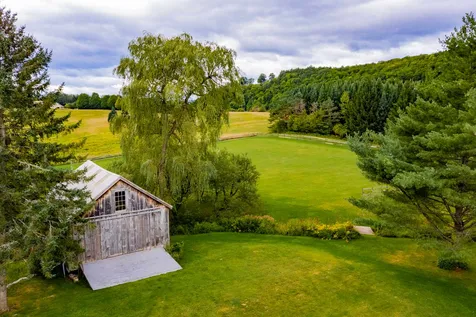 37 Loveland Road Norwich VT 05055