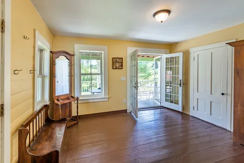 37 Loveland Road Norwich VT 05055