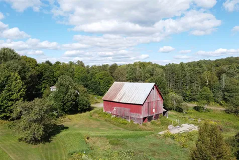 2486 Peak Road Wheelock VT 05851